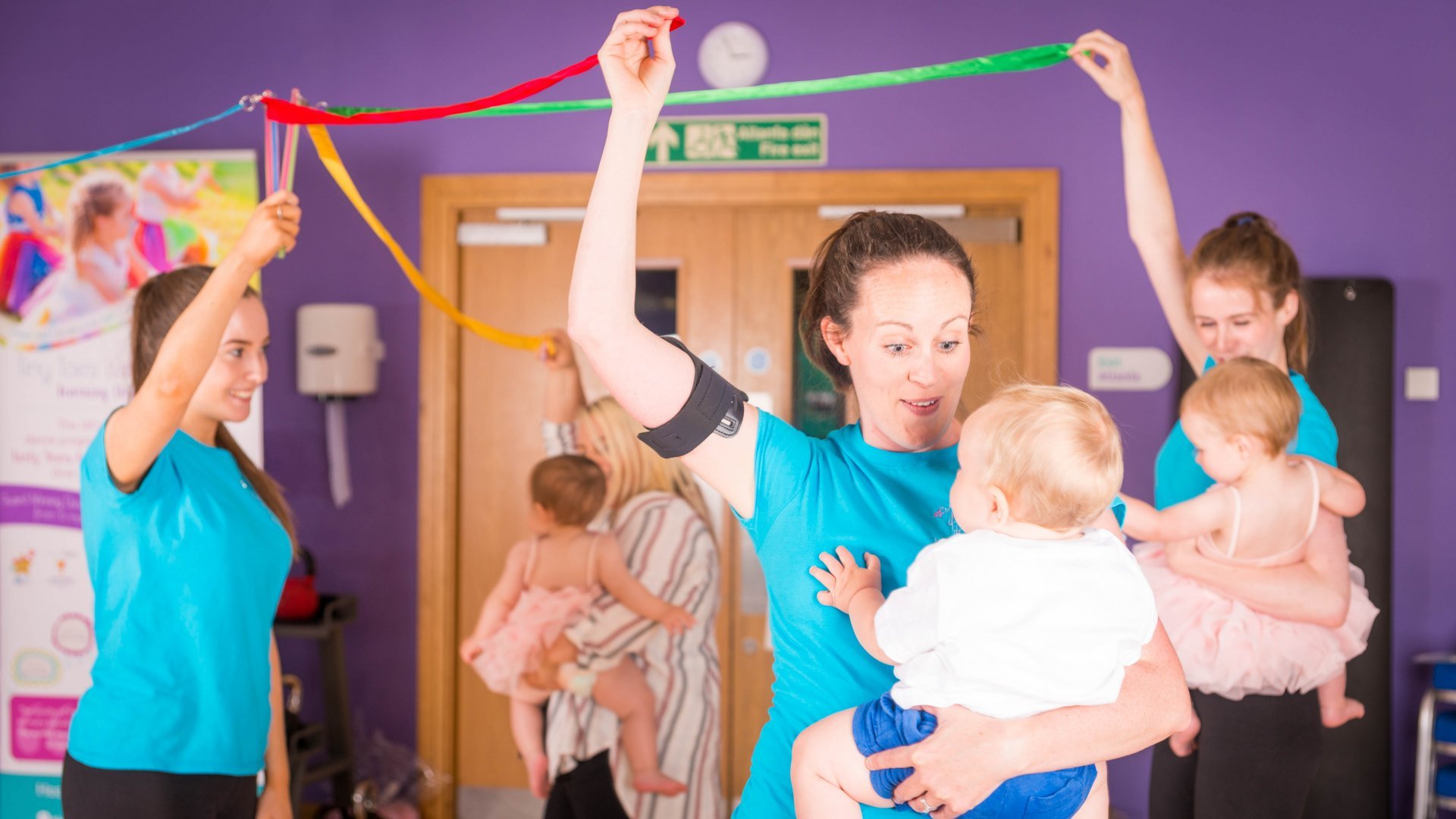 sensory activity for babies in dance class